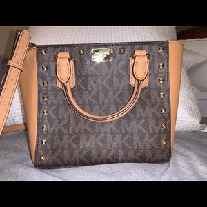 Michael Kors CrossBody